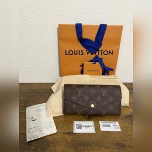 Louis Vuitton Sarah Monogram Fuchsia Wallet